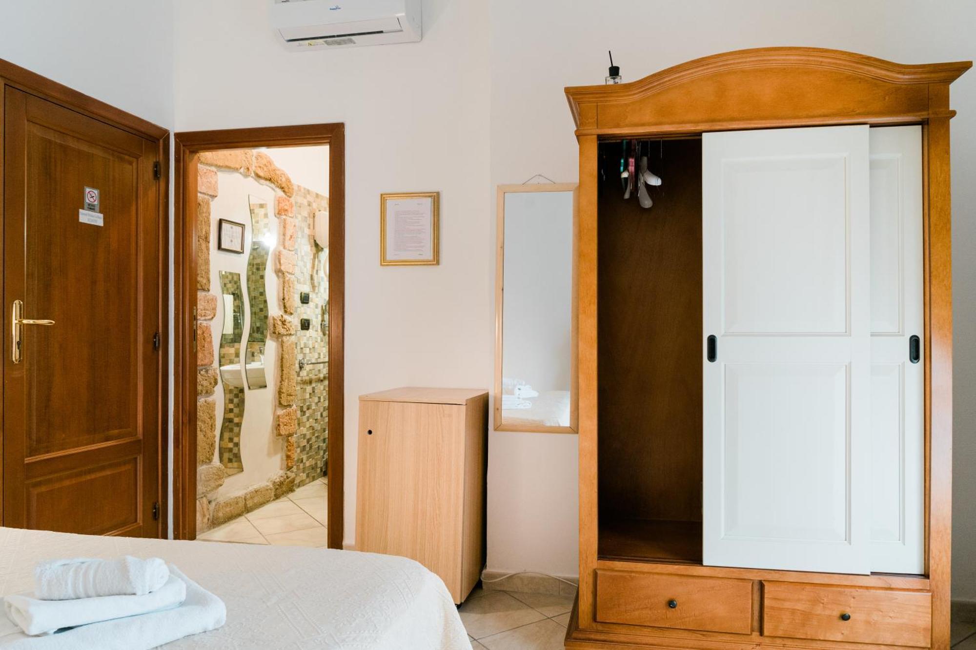 La Marmora Hotel Alghero Kültér fotó