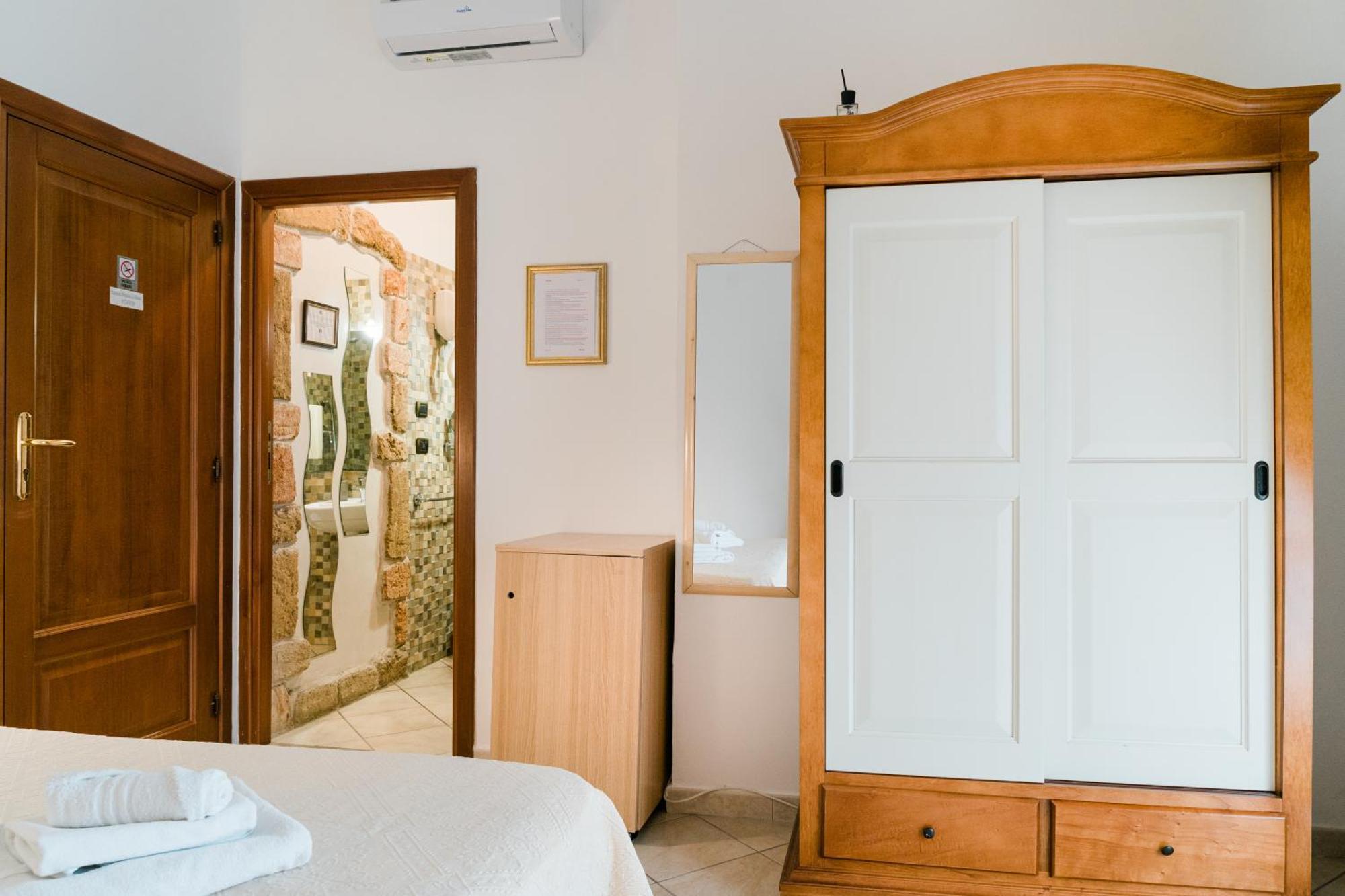 La Marmora Hotel Alghero Kültér fotó